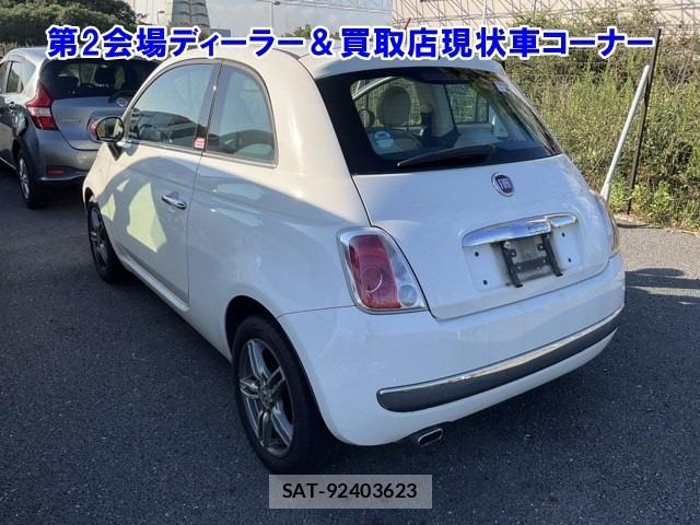 Fiat 500 2011 8893008-1