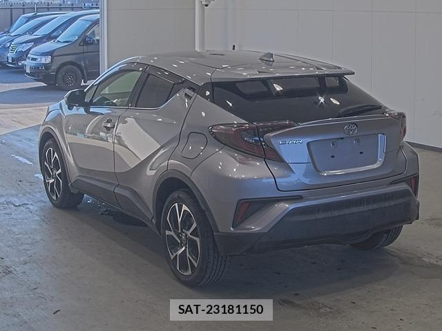 Toyota C-HR 2018 8893519-1