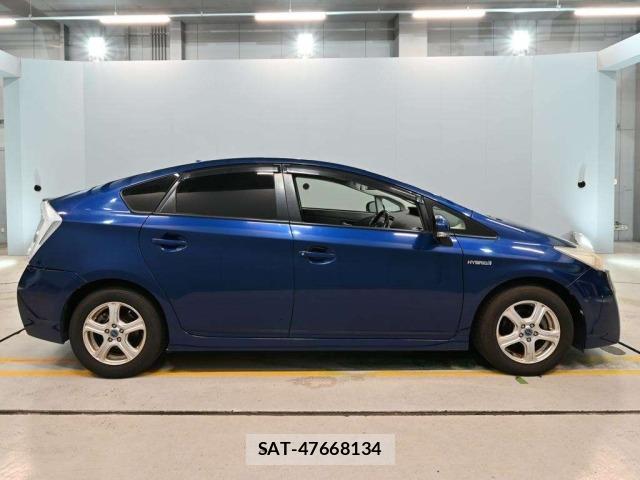Toyota PRIUS 2010 8911284-3