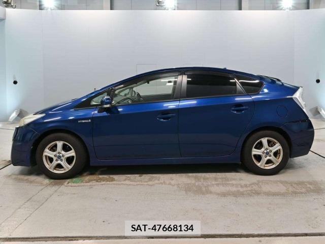 Toyota PRIUS 2010 8911284-4