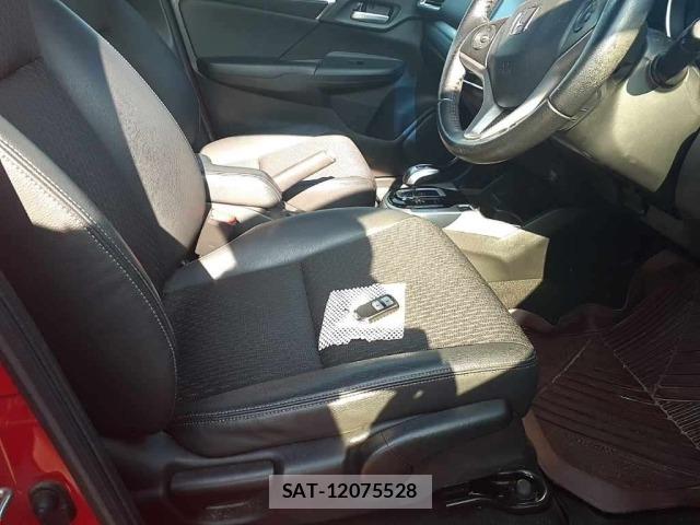 Honda FIT 2015 8862128-10