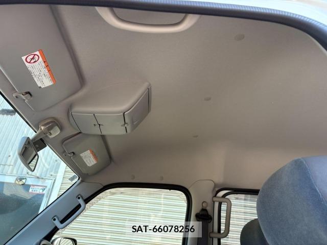 Suzuki EVERY WAGON 2003 8865231-17