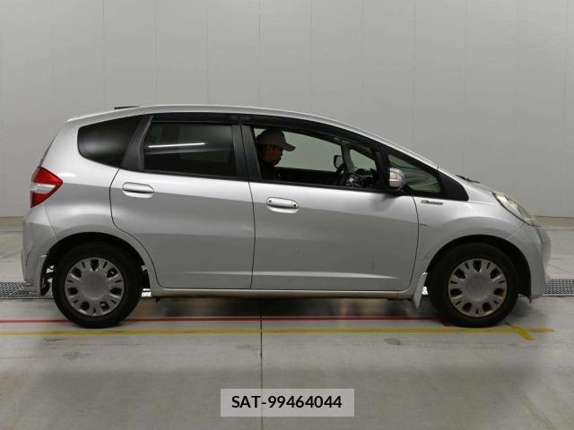 Honda FIT 2011 8809720-3