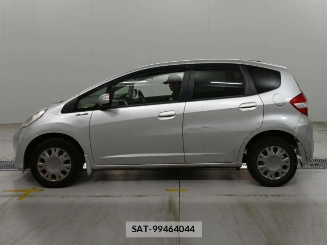 Honda FIT 2011 8809720-4