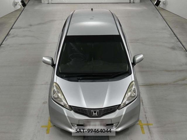 Honda FIT 2011 8809720-7