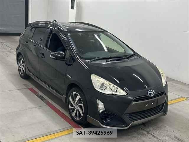 Toyota AQUA 2015 8705887-0