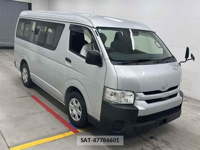 Toyota HIACE WAGON 2019 8915661-0