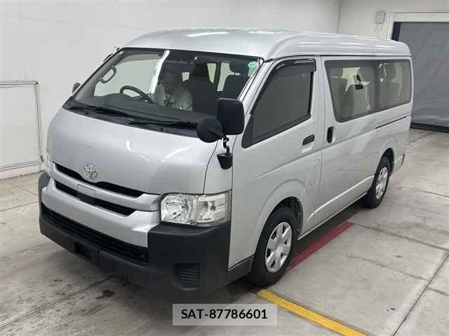 Toyota HIACE WAGON 2019 8915661-4