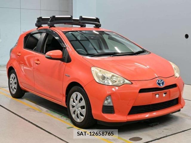 Toyota AQUA 2012 8944355-5