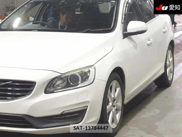 Volvo V60 2015 8802433-7