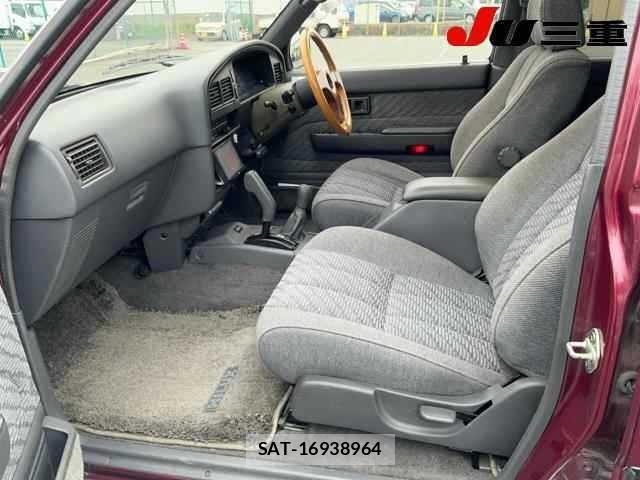 Toyota HILUX SURF 1993 8851352-3