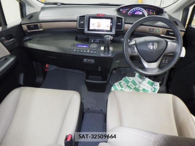 Honda FREED 2016 8716525-3