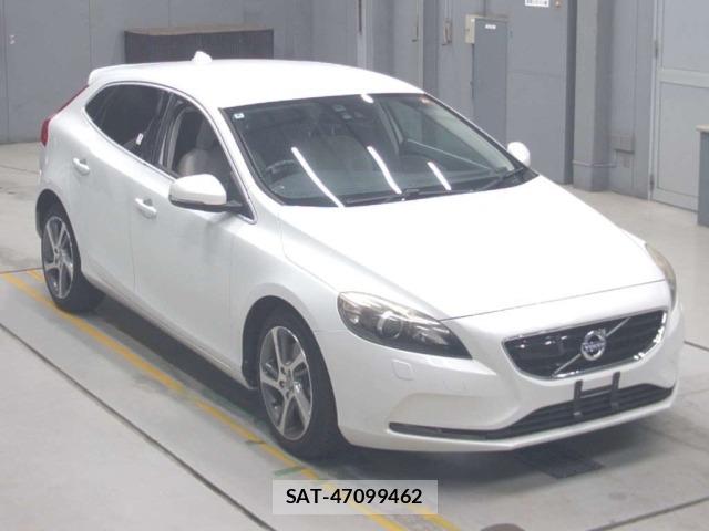 Volvo V40 2016 8862065-5