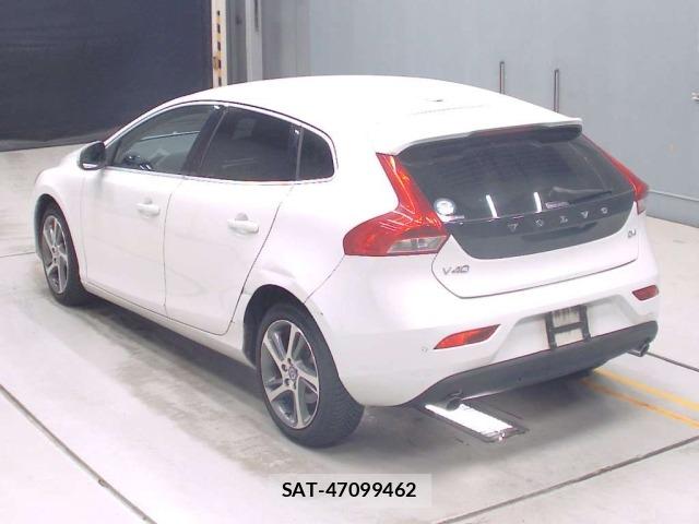 Volvo V40 2016 8862065-6