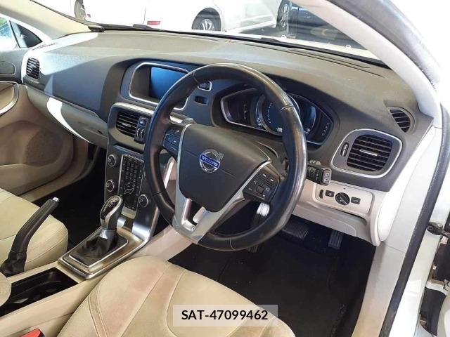 Volvo V40 2016 8862065-7