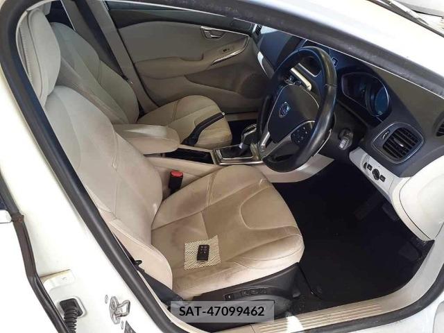 Volvo V40 2016 8862065-8