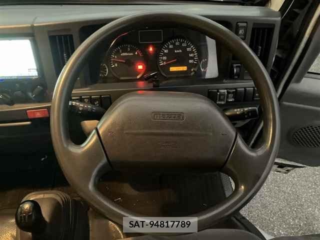 Mazda TITAN 2014 8927455-3