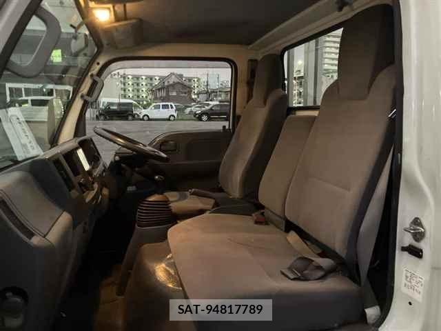 Mazda TITAN 2014 8927455-8