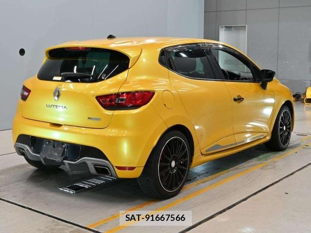 Renault LUTECIA 2015 8682417-1