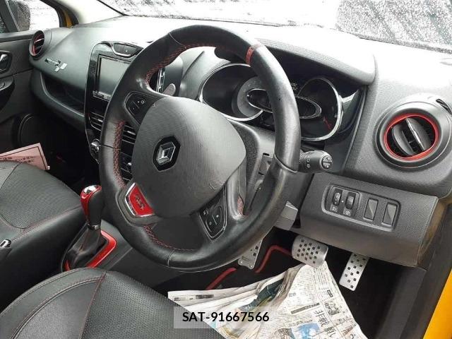 Renault LUTECIA 2015 8682417-9
