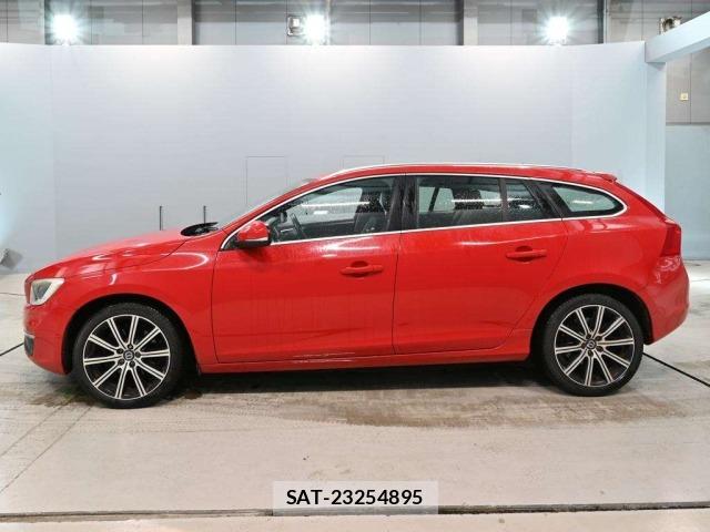 Volvo V60 2014 8851878-4