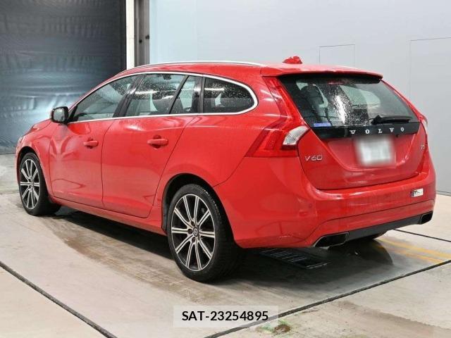 Volvo V60 2014 8851878-6