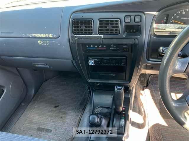Toyota HILUX SURF 1998 8918290-6