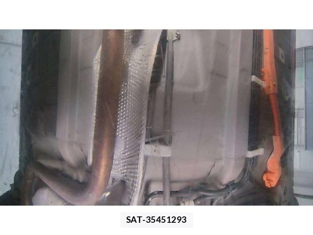 Toyota AQUA 2013 8862360-12