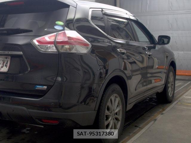 Nissan X-TRAIL 2016 8862209-5