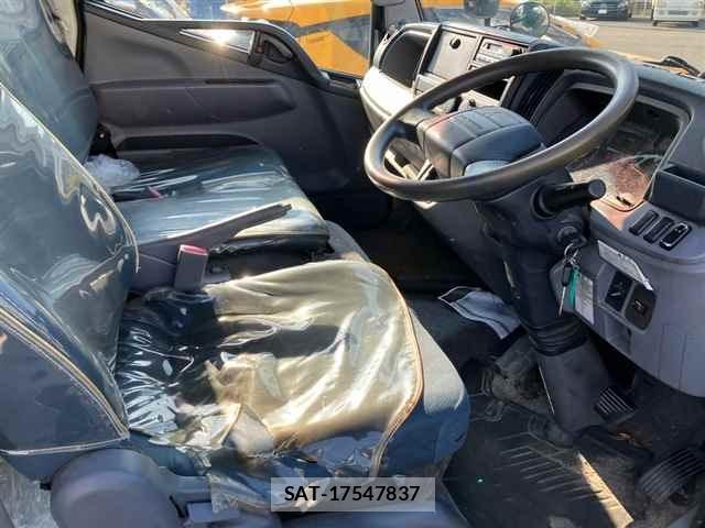 Mitsubishi CANTER 2011 8716735-7