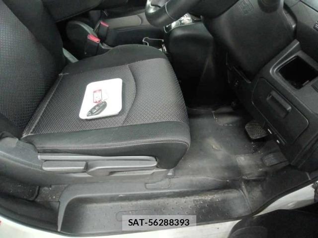 Nissan SERENA 2012 8773312-10