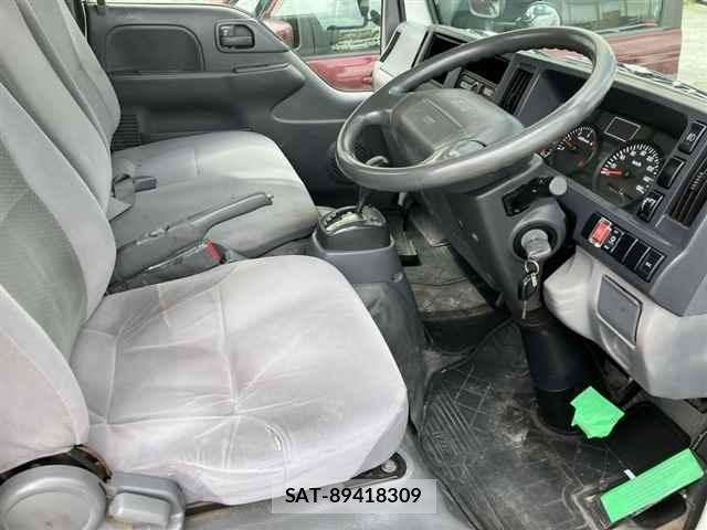 Mazda TITAN 2017 8695422-7