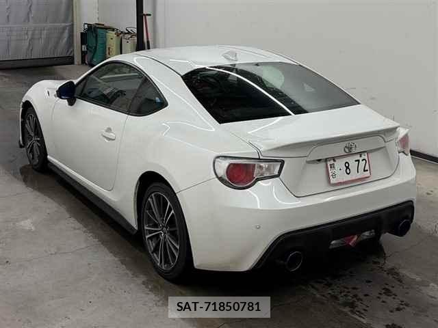 Toyota 86 2014 8809692-1