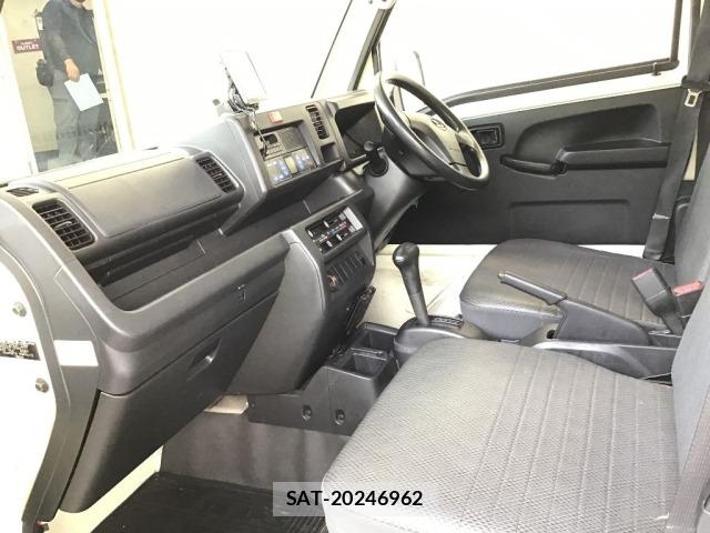 Daihatsu HIJET TRUCK 2017 8689141-6