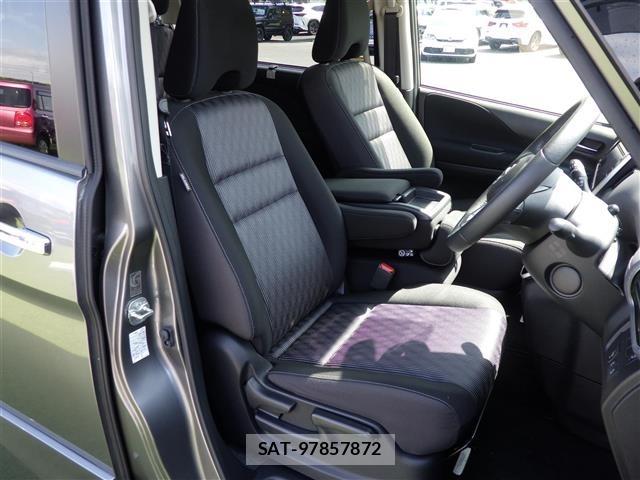 Nissan SERENA 2019 8923503-4