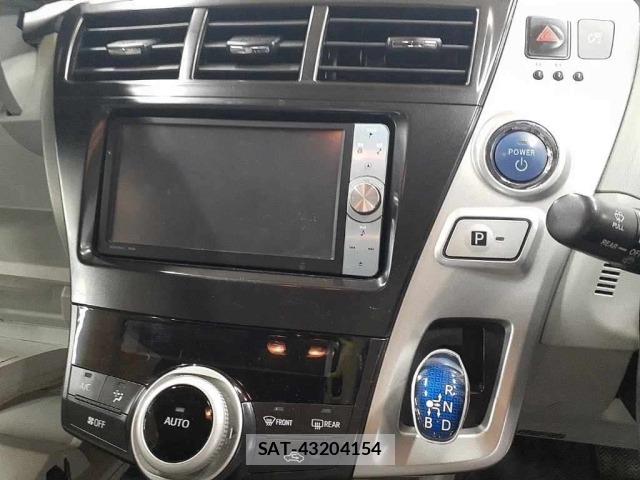 Toyota PRIUS 2011 8938398-12