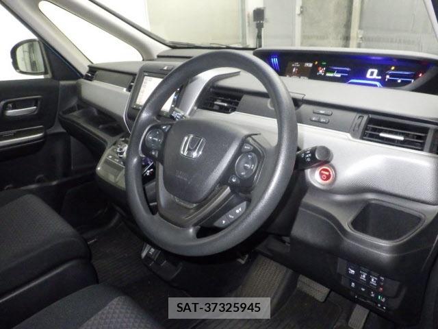 Honda FREED 2017 8775154-3