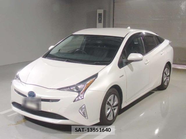 Toyota PRIUS 2015 8911351-0