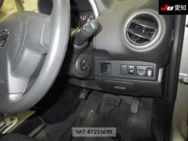 Nissan NOTE 2010 8910305-5