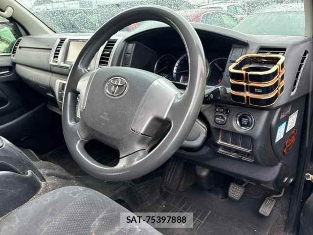 Toyota HIACE VAN 2014 8910190-3