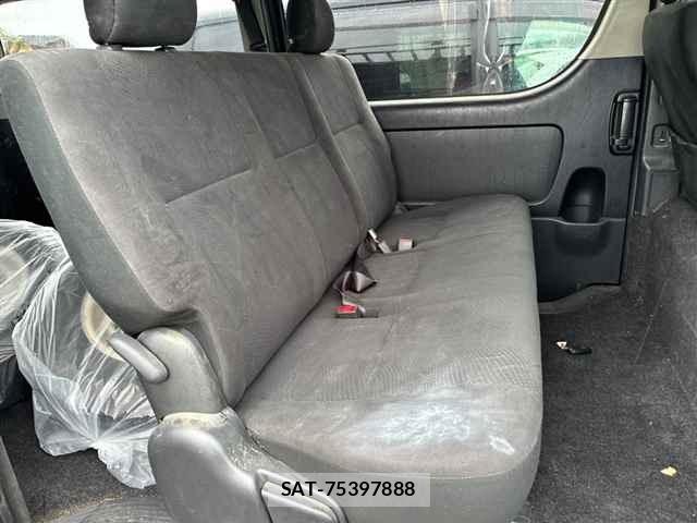 Toyota HIACE VAN 2014 8910190-8