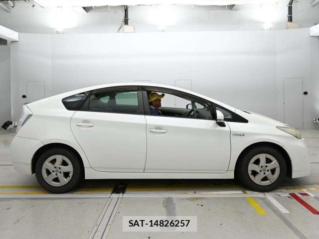 Toyota PRIUS 2010 8691964-3