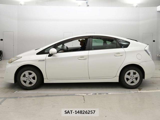 Toyota PRIUS 2010 8691964-4