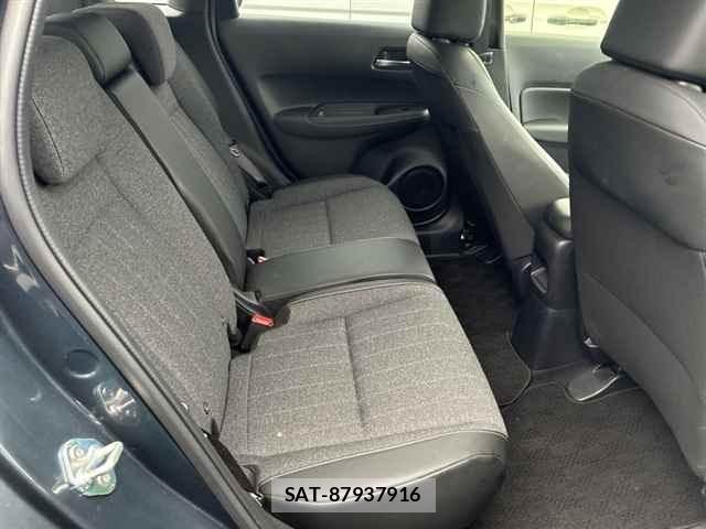 Honda FIT 2024 8919949-8