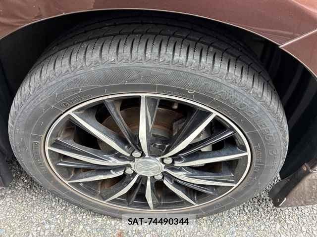 Toyota SPADE 2016 8853420-9