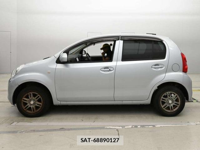 Toyota PASSO 2013 8683296-4
