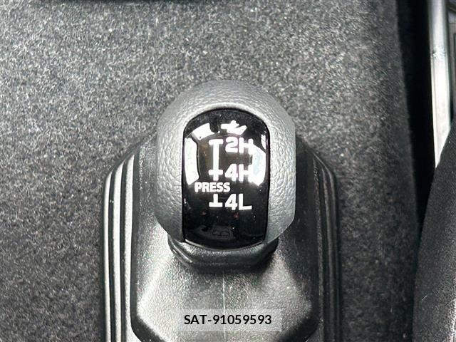 Suzuki JIMNY SIERRA 2024 8700209-18