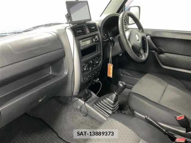Suzuki JIMNY 2004 8748437-3