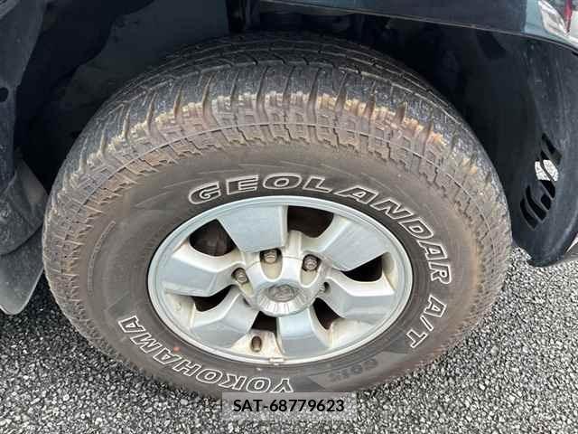 Toyota HILUX SURF 2005 8784056-9