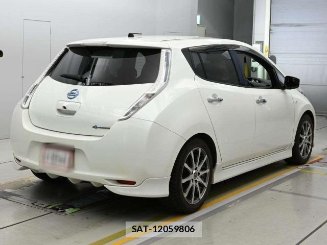 Nissan LEAF 2016 8928469-1
